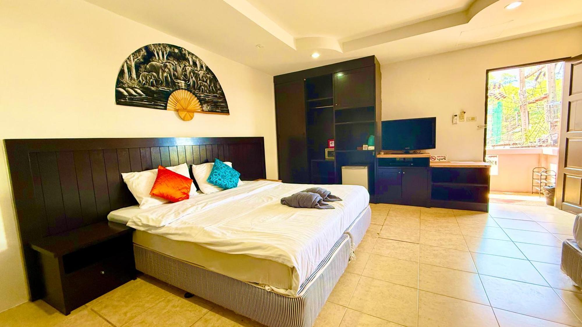 Hill Side Patong Hotel Εξωτερικό φωτογραφία
