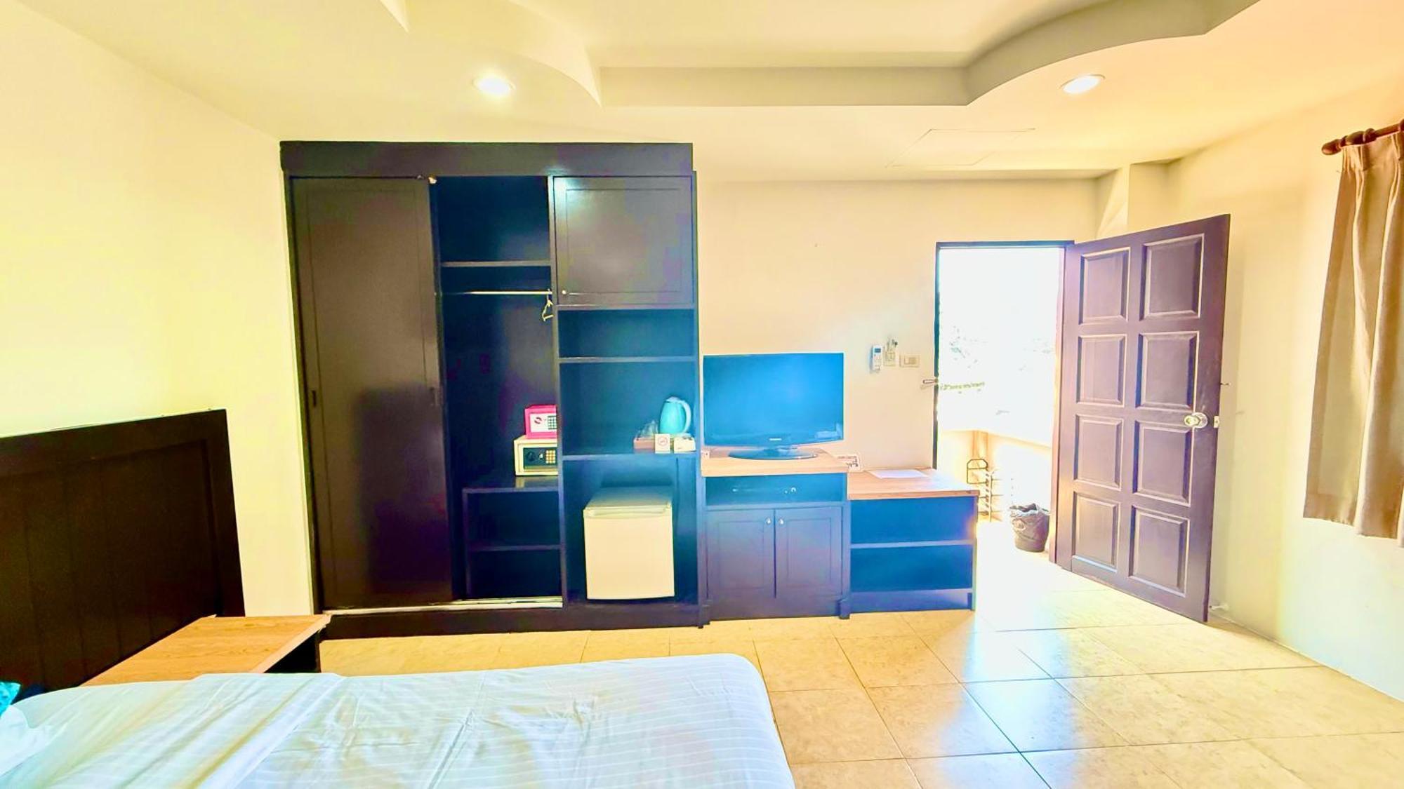 Hill Side Patong Hotel Εξωτερικό φωτογραφία