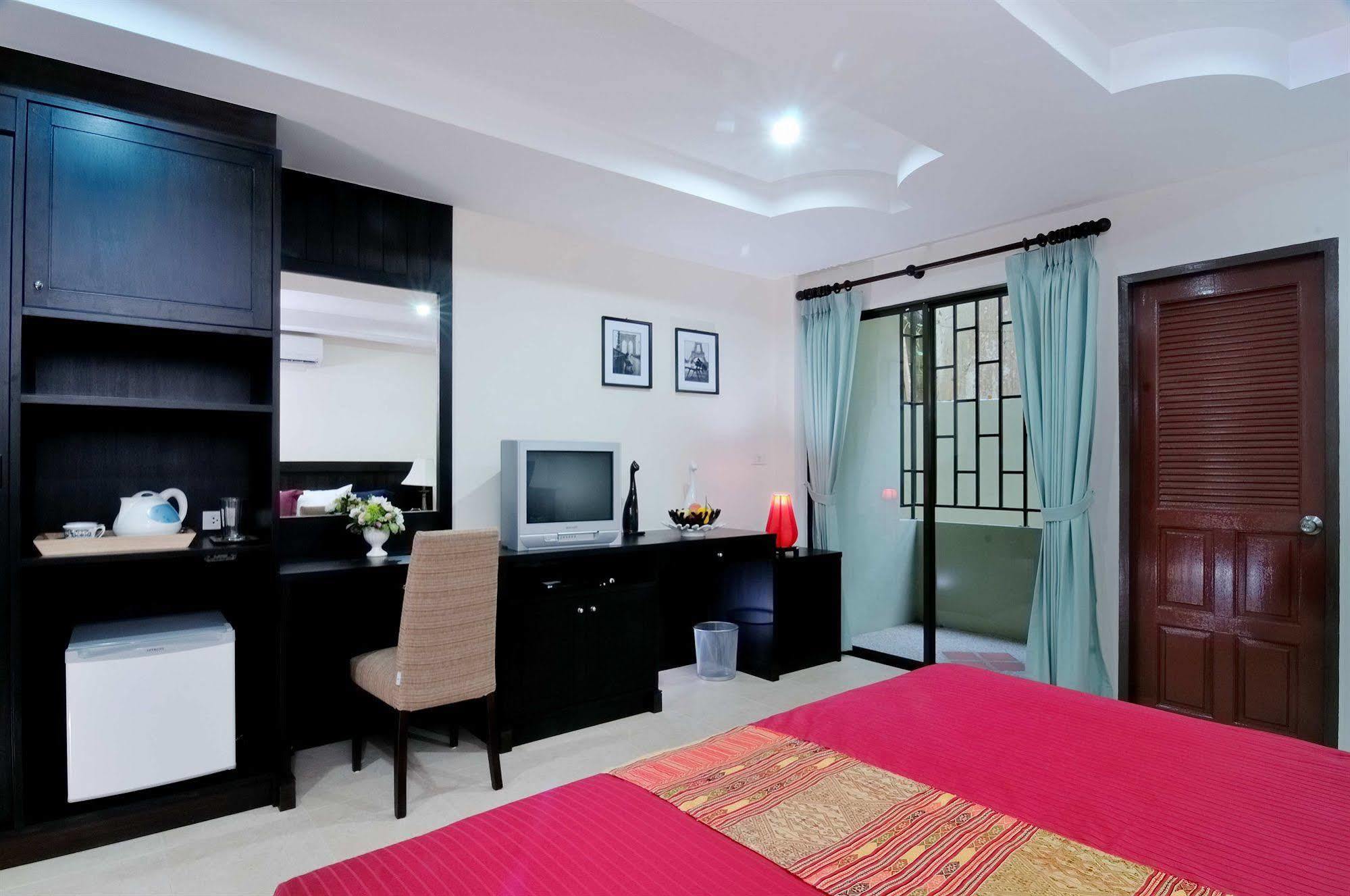 Hill Side Patong Hotel Εξωτερικό φωτογραφία
